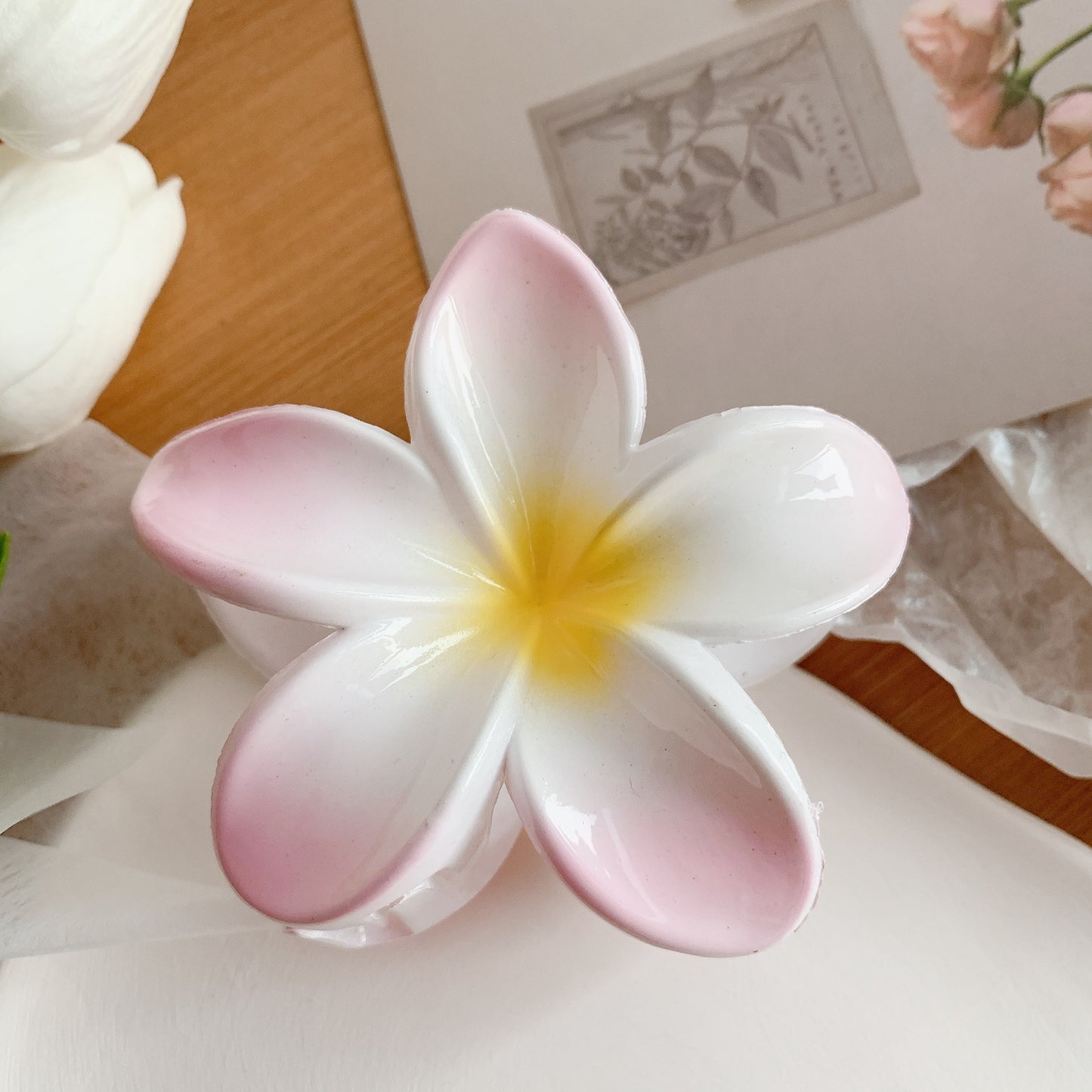 Pince à cheveux Plumeria – Pince fleur, accessoire capillaire pour femmes